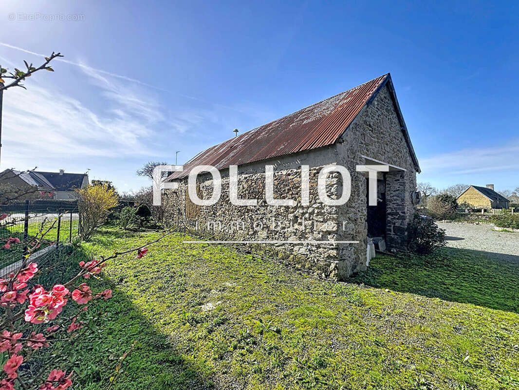 Maison à GOUVILLE-SUR-MER
