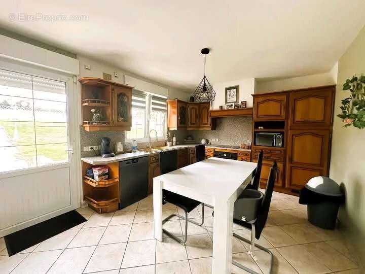 Maison à BEAUMETZ-LES-LOGES