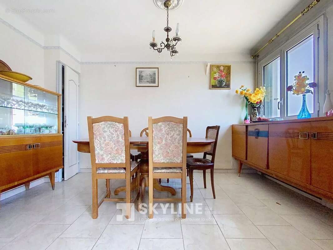 Appartement à MARSEILLE-11E
