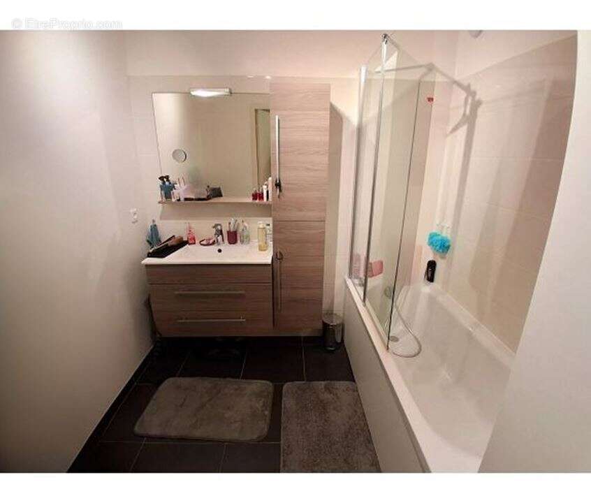 Appartement à SARROLA-CARCOPINO