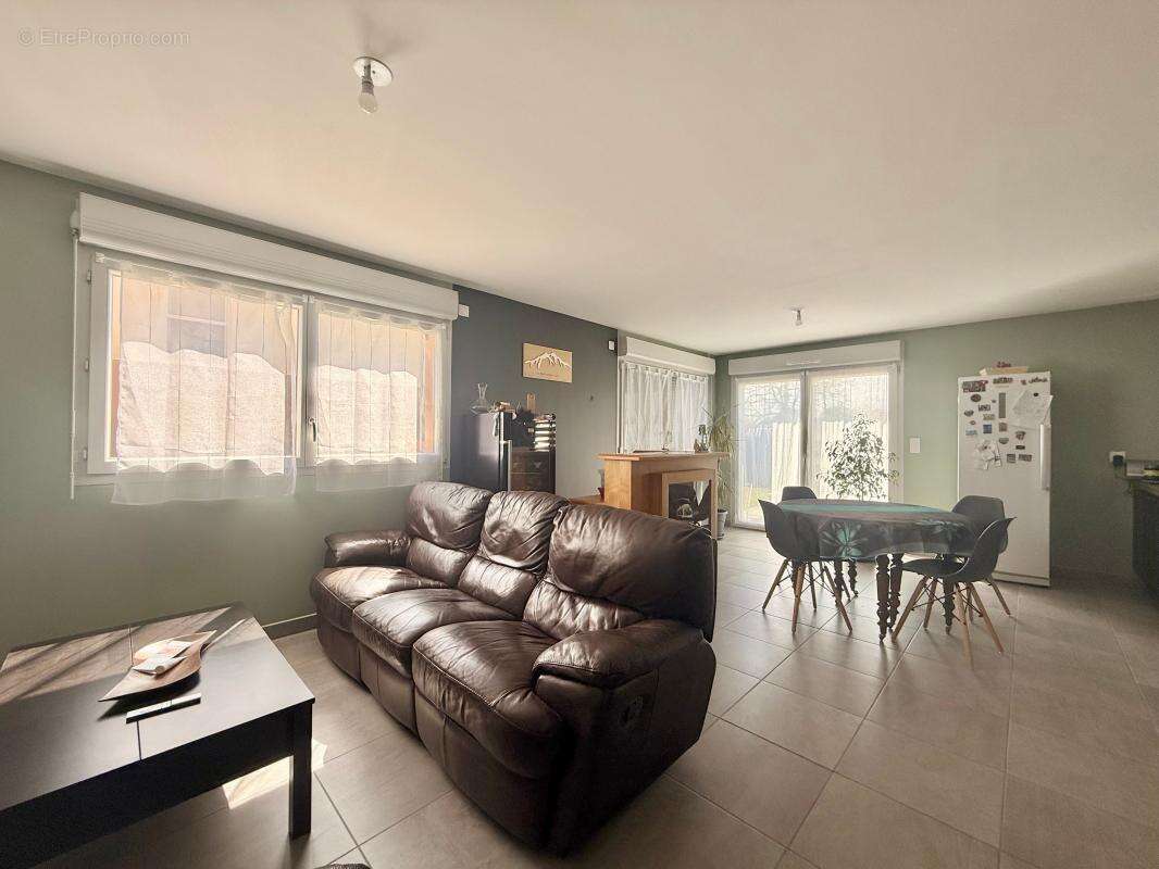 Maison à CESSEY-SUR-TILLE