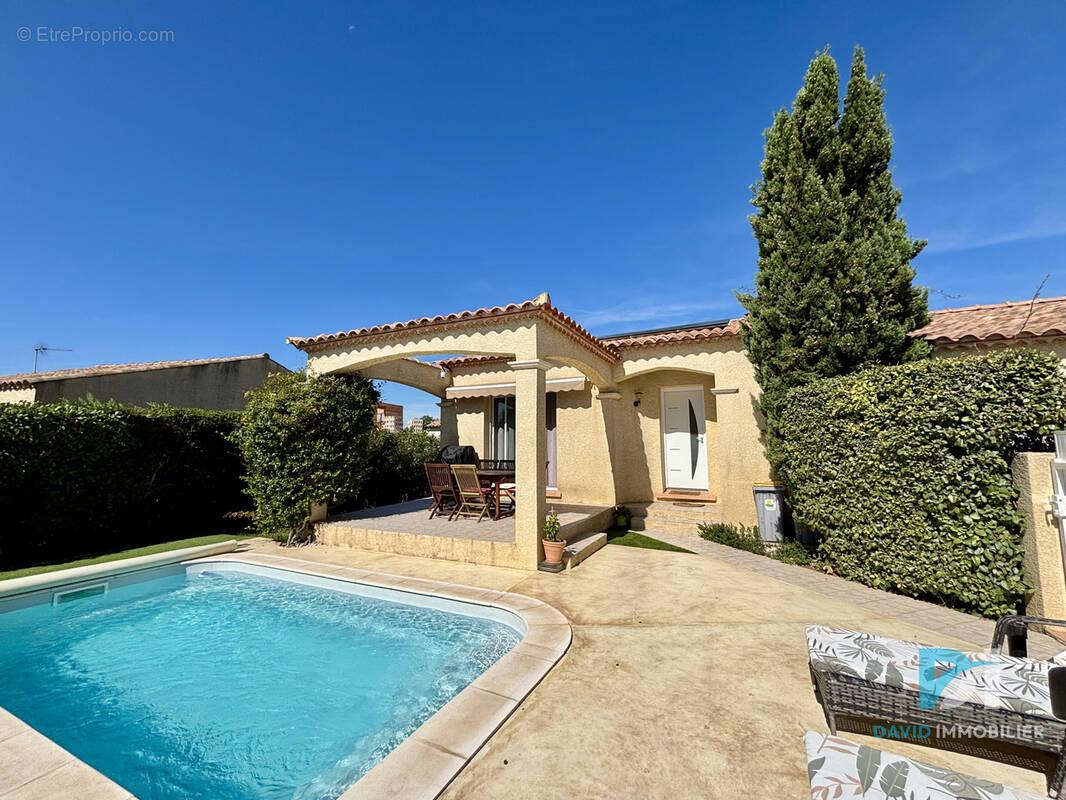 Maison à POMEROLS