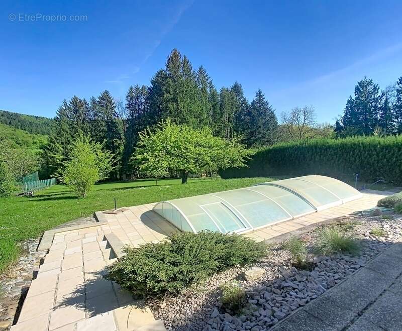 Propriété de caractère de 340 m² sur un terrain arboré de 35,5 ares avec piscine couverte MASEVAUX NIEDERBRUCK - photo 7