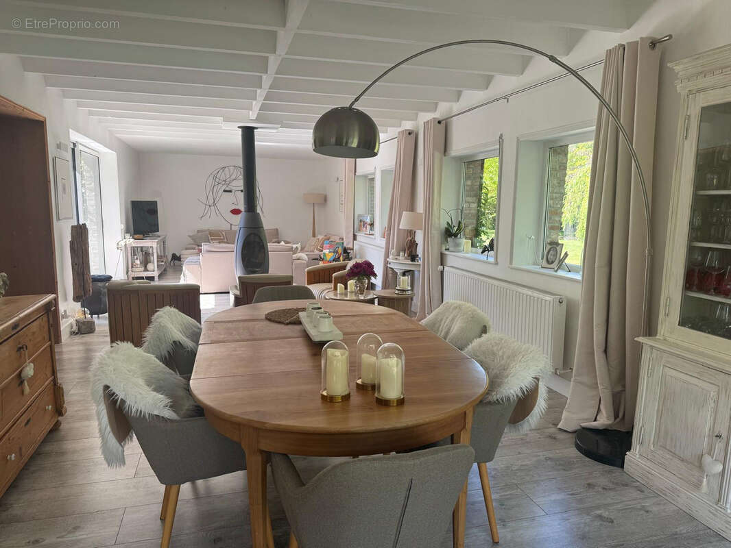 Maison à ERQUINGHEM-LYS
