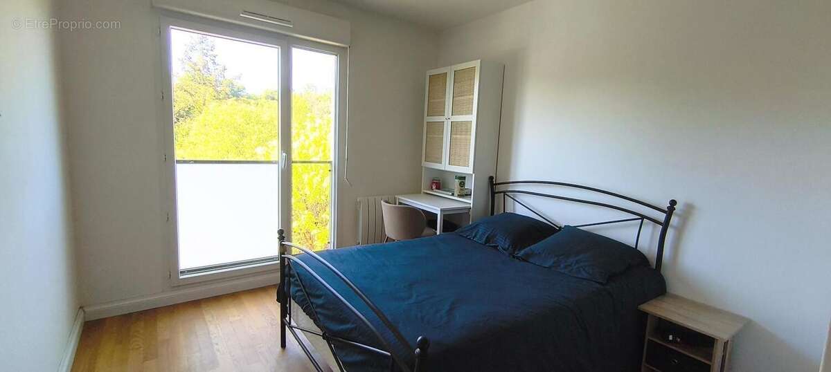 Photo 8 - Appartement à NEUVILLE-SUR-SAONE