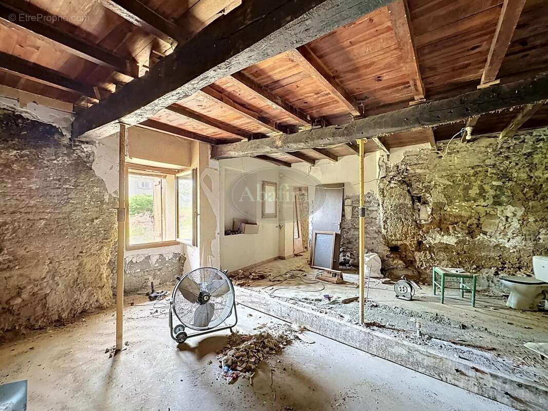 Maison 90 m² à Montrejeau  - photo 10