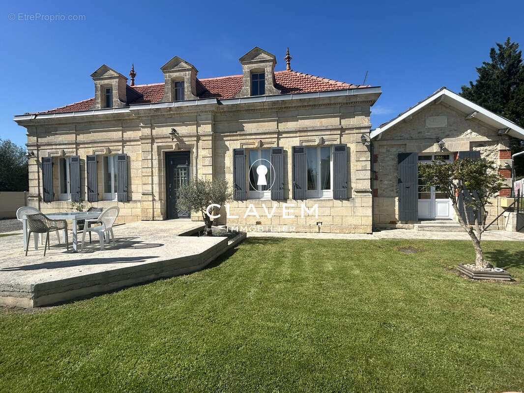Maison à CAVIGNAC