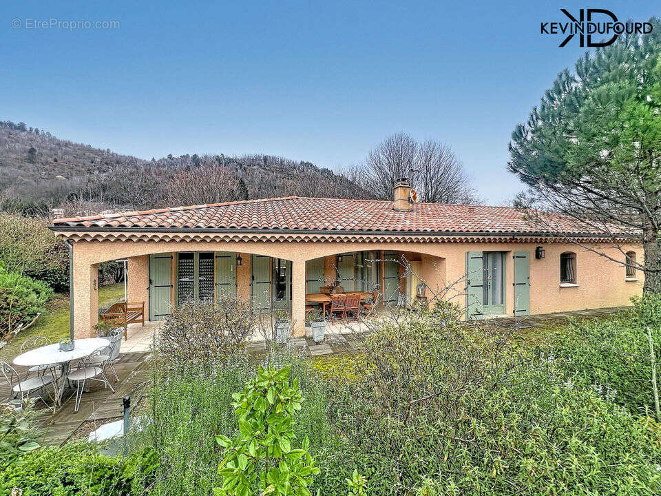 Maison à THUEYTS