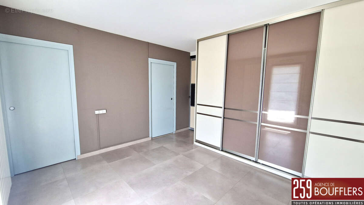 Appartement à CHAMPIGNEULLES