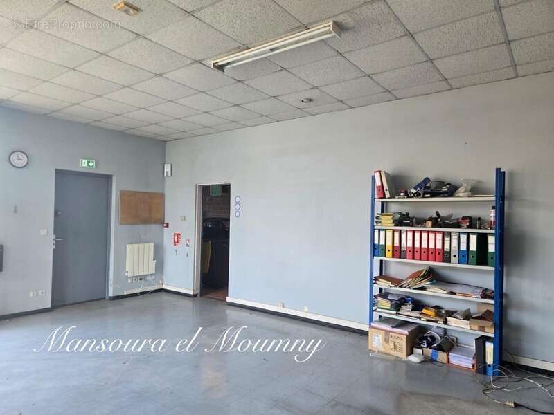 Local/bureau à vendre PARCAY MESLAY (37) - photo 5
