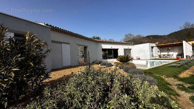 Maison à MOLLANS-SUR-OUVEZE