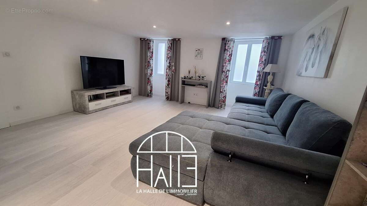 Maison 150 m² à Nouic  - photo 6