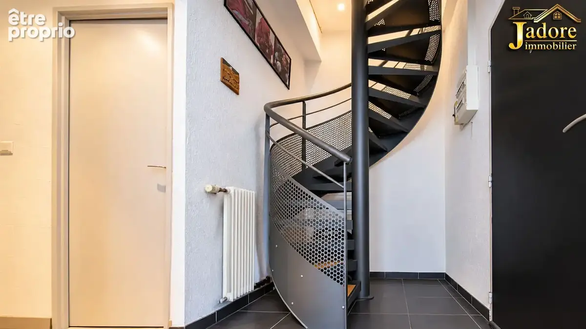 Appartement entierement renove - photo 3