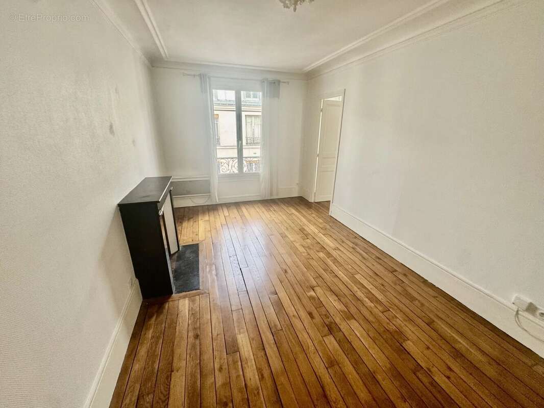 Appartement à PARIS-12E