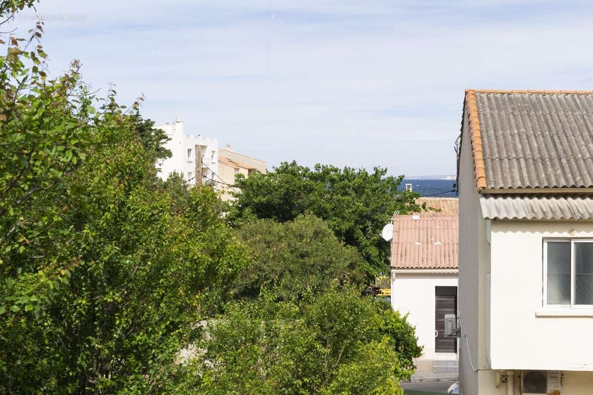 Appartement à MARSEILLE-8E