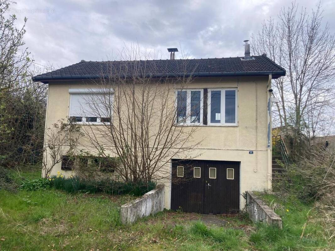 Photo 1 - Maison à LA MACHINE