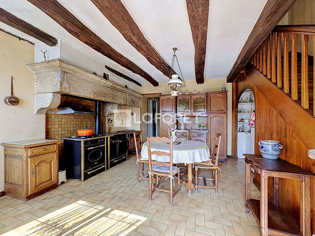 Corps de ferme 170m2 - photo 2