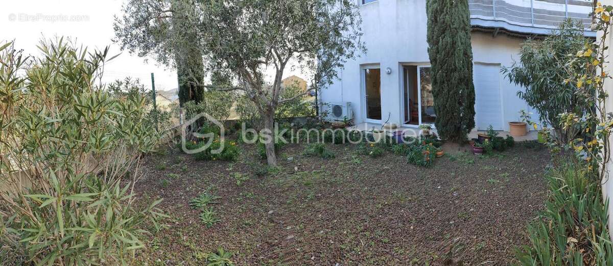 Appartement à MONTREDON-DES-CORBIERES