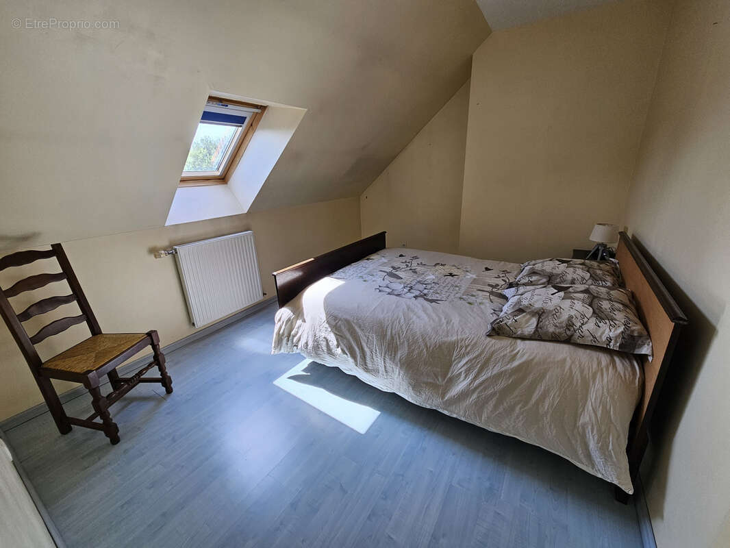 Maison à PONTOUX