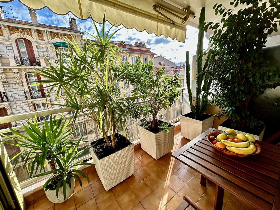 Appartement à NICE