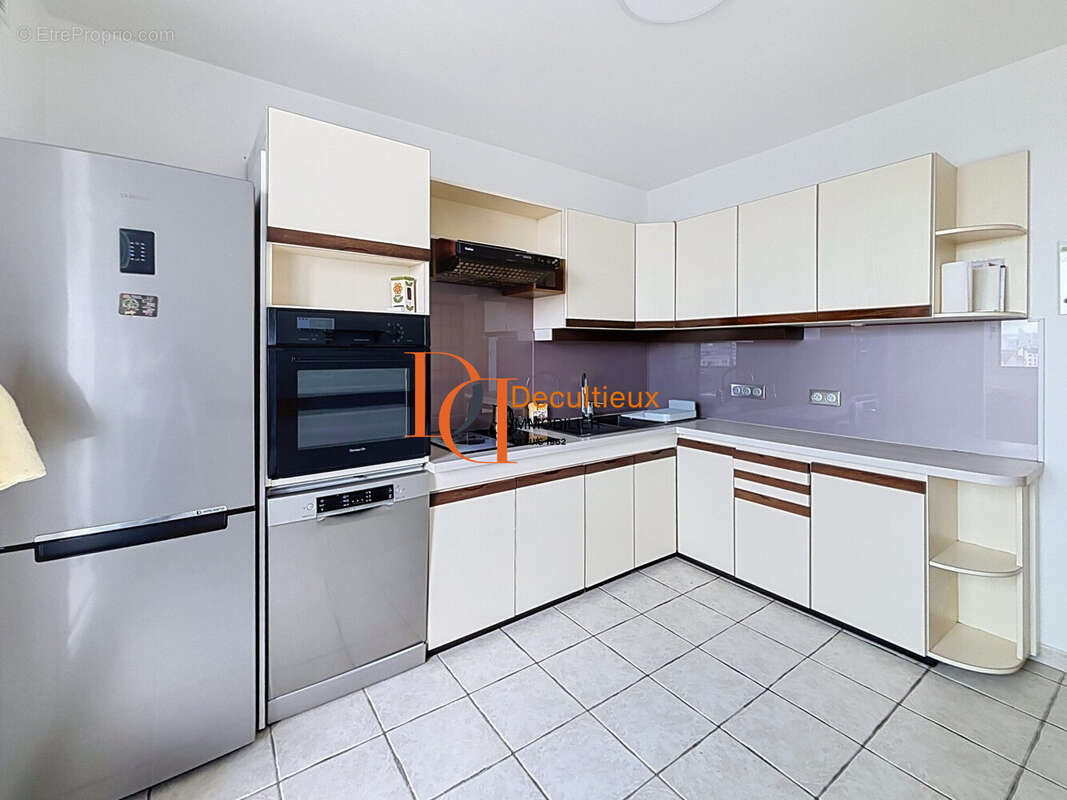 Appartement 76 m² à Villeurbanne  - photo 6