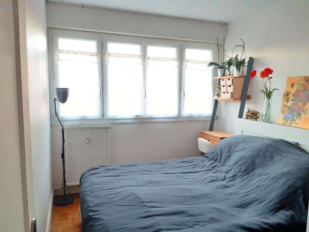 Appartement à FONTENAY-SOUS-BOIS