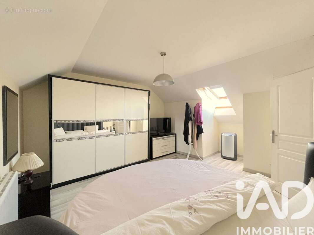 Maison 151 m² à Montargis  - photo 9
