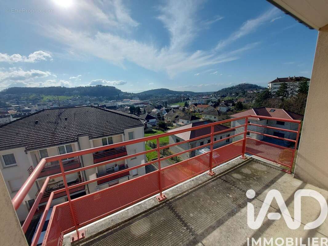 Photo 5 - Appartement à LONS-LE-SAUNIER