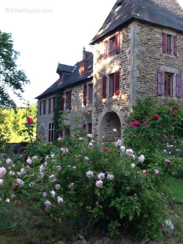 Maison à LAGRAULIERE