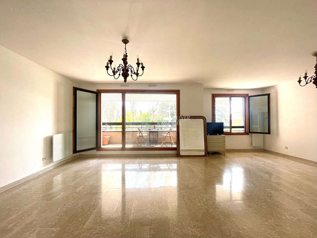 Appartement à LYON-4E