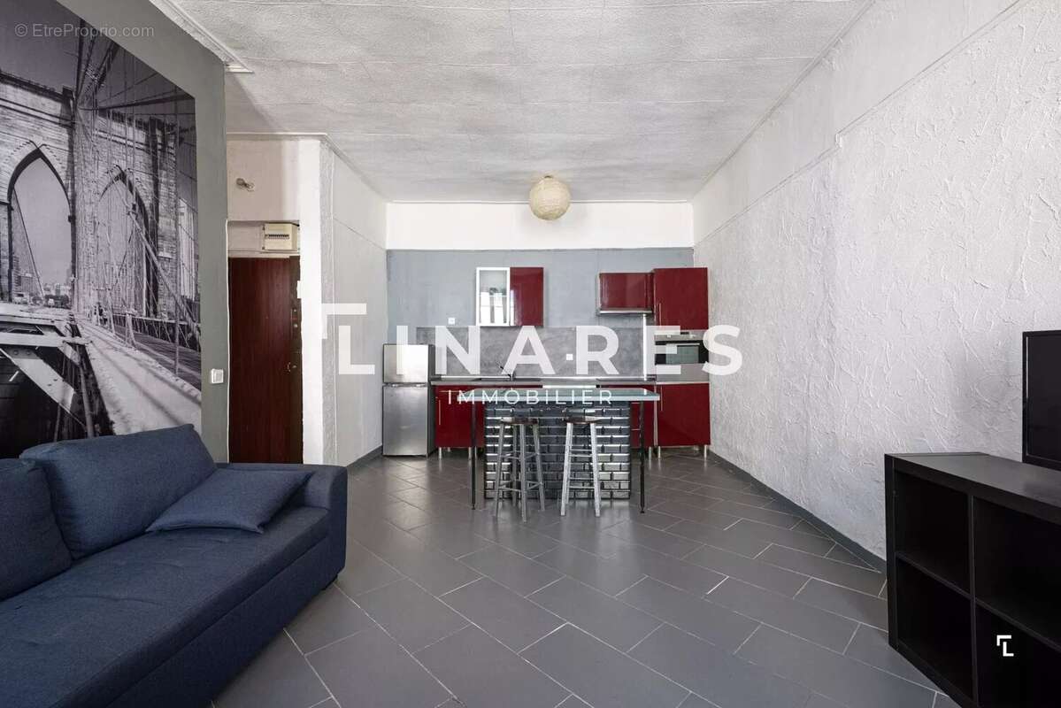 Appartement à MARSEILLE-3E