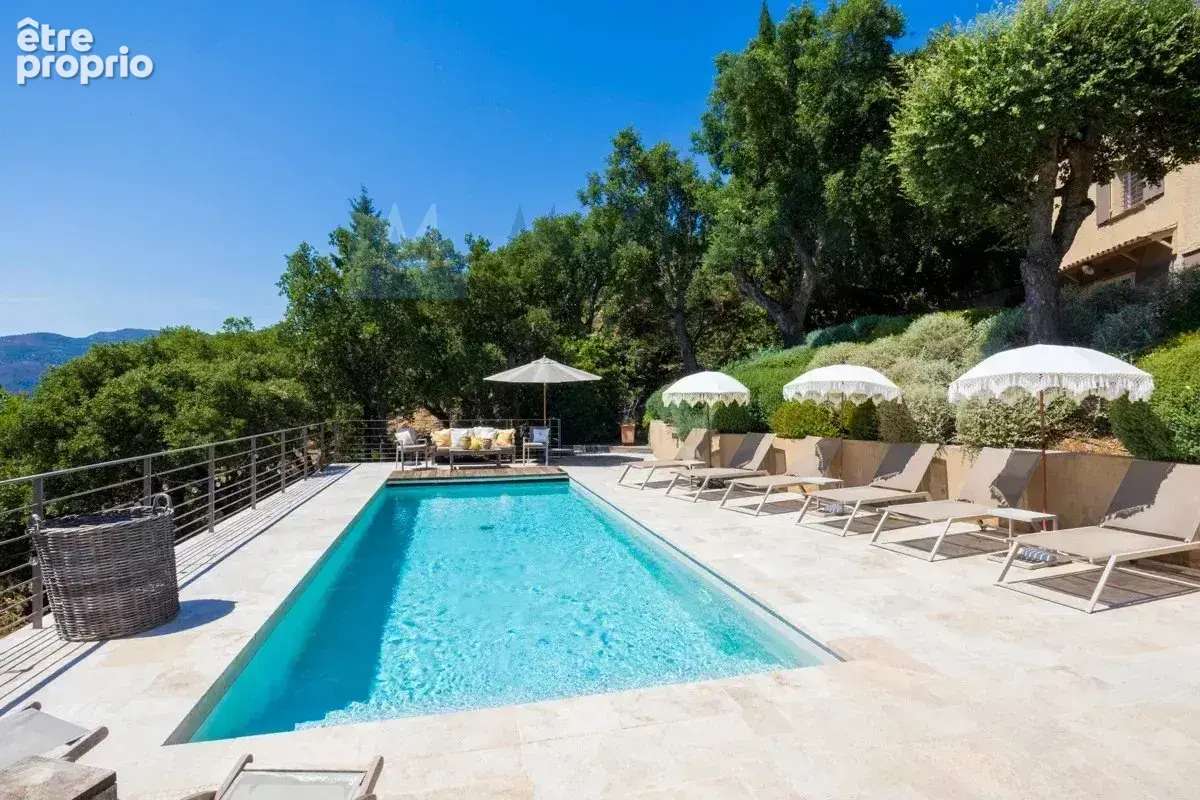 Villa d'exception avec vue panoramique à Grimaud. - photo 25