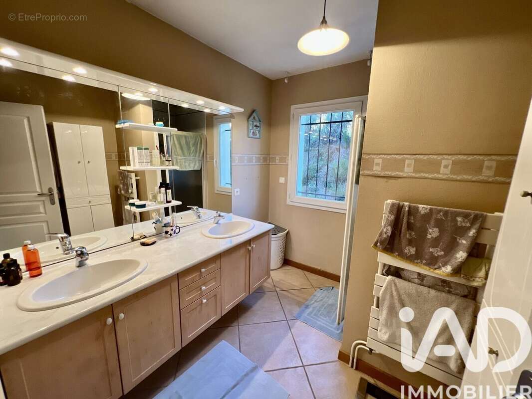 Photo 7 - Maison à POLMINHAC