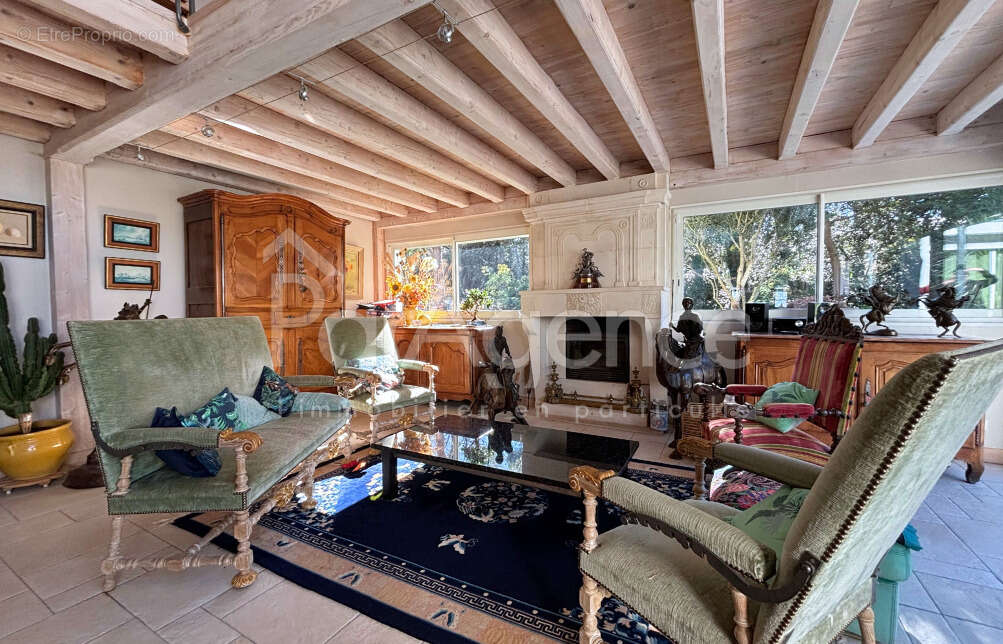 Maison contemporaine avec piscine et appartement indépendant - photo 3