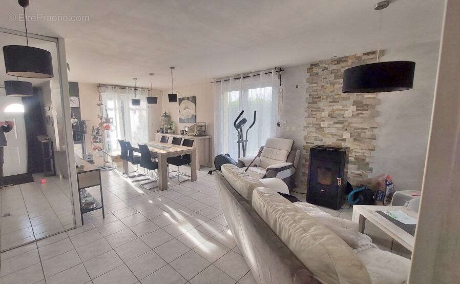 Maison à BOURGUIGNON