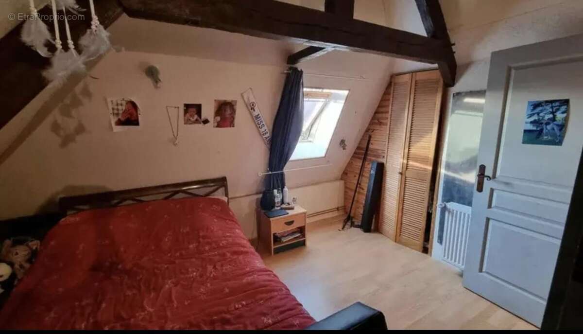 Maison à ALLASSAC