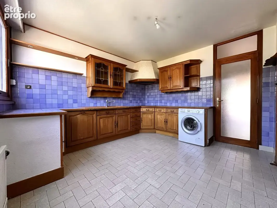 Appartement 96 m² à Cluses  - photo 5