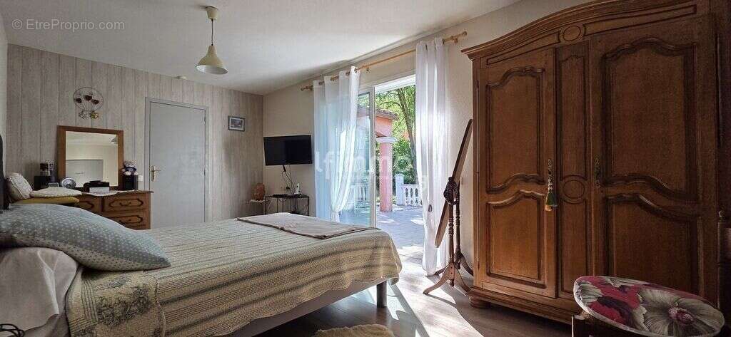 Maison à CAMPAGNE-SUR-AUDE