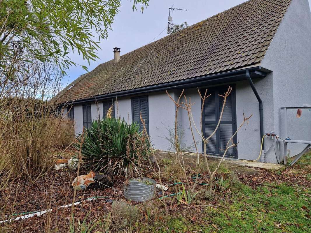 Maison à NOUVION-LE-VINEUX