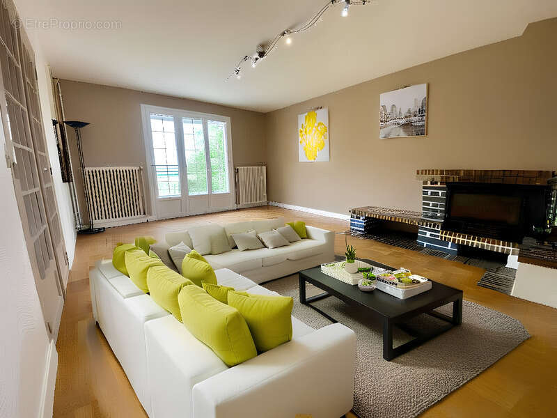 Maison à BEAUMONT-LE-ROGER