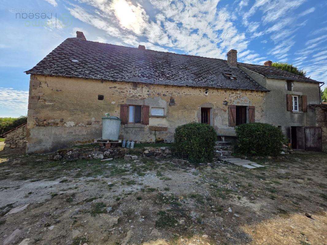 Maison à CHASSIGNOLLES