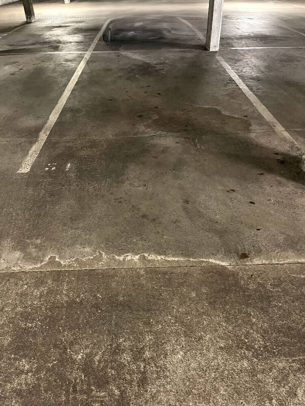 Parking à NANTES