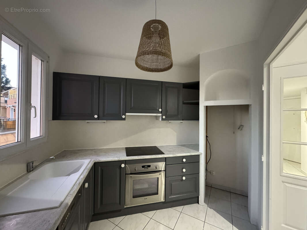 Appartement à FREJUS