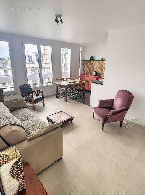 Appartement à PARIS-11E