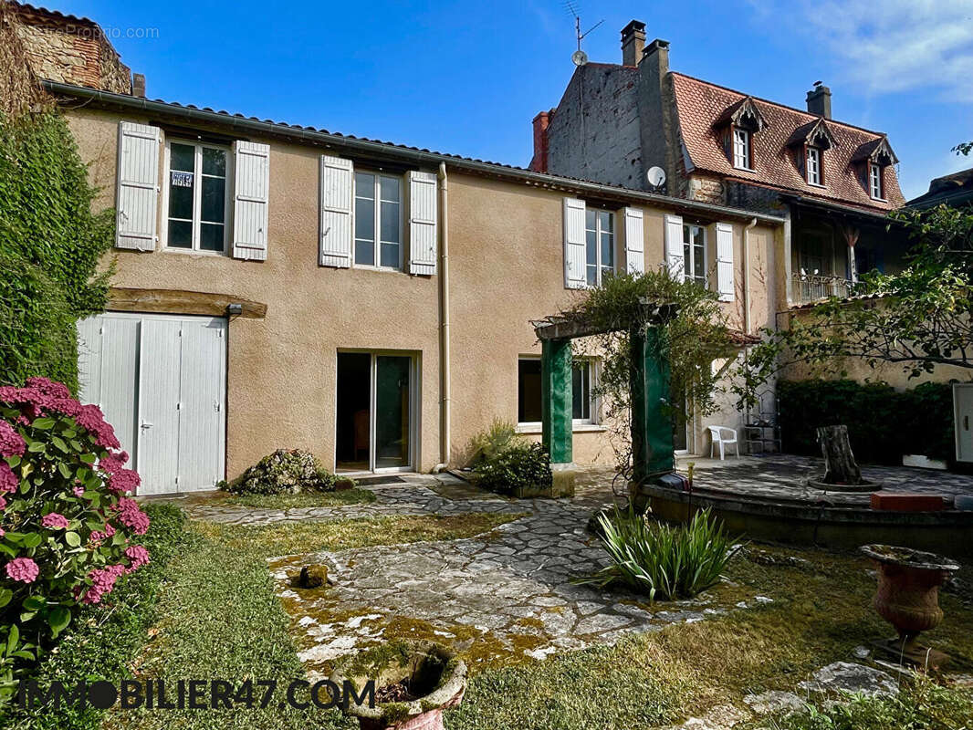 Maison à CASSENEUIL