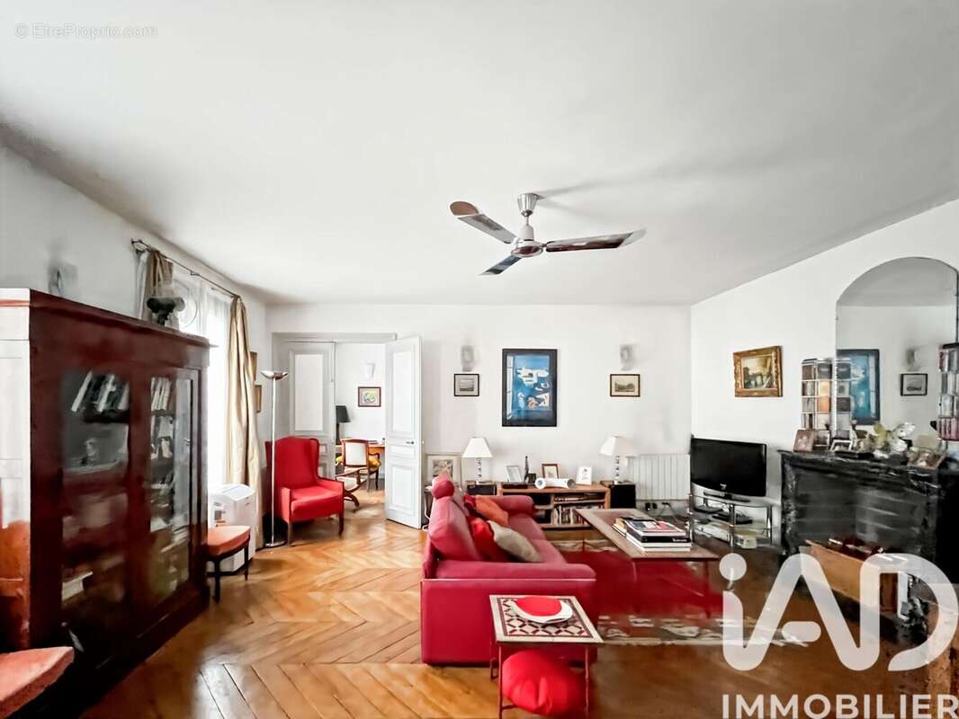 Photo 4 - Appartement à PARIS-10E