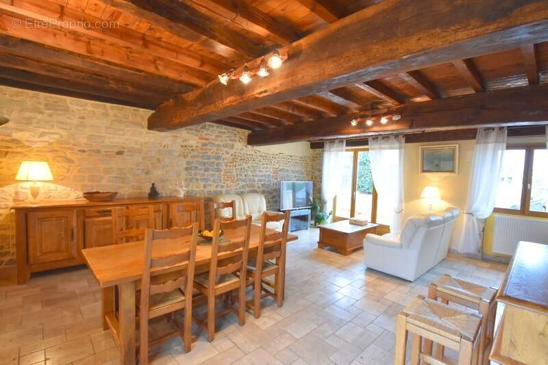 Maison à DIGOIN