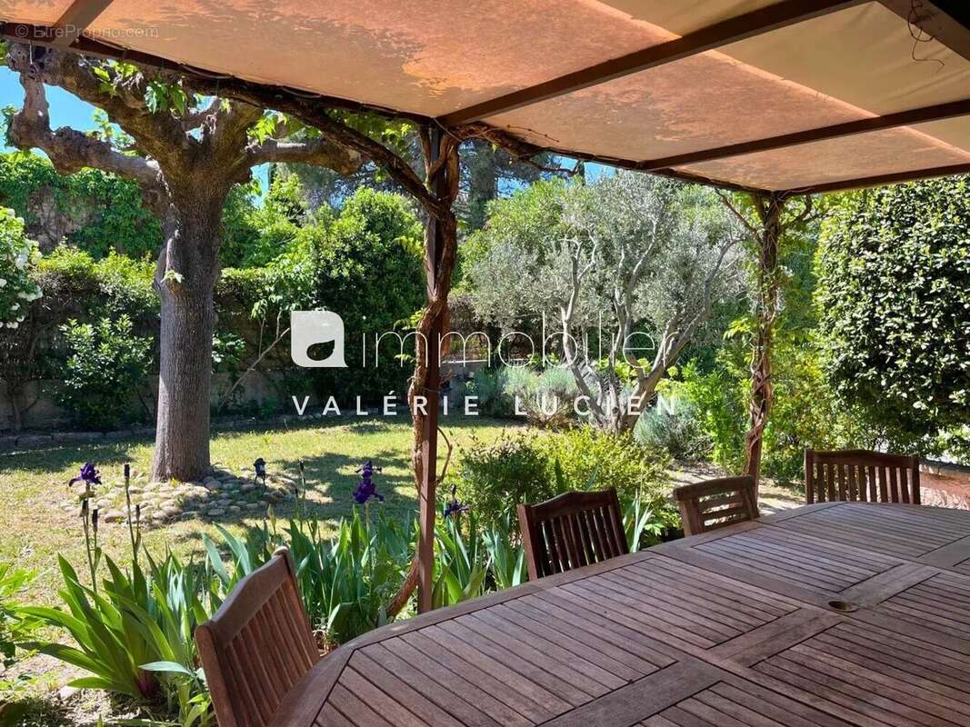 Maison à SAINT-REMY-DE-PROVENCE