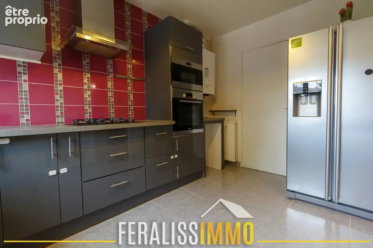 Maison familiale au calme, gare et commerces à pied ! - photo 8