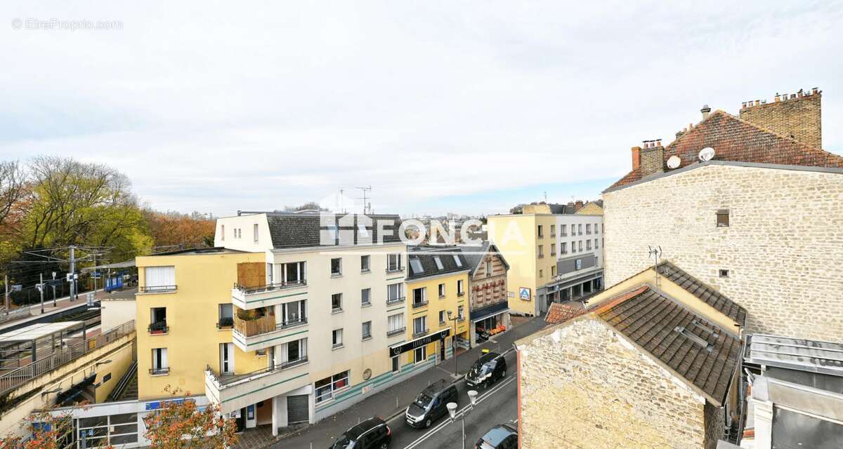 Appartement à SAINT-OUEN-L&#039;AUMONE